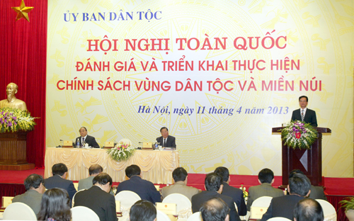 អភិវឌ្ឍន៍សេដ្ឋកិច្ចសង្គមកាត់បន្ថយអត្រាគ្រួសារក្រីក្រនៅដំបន់ជនជាតិនិងព្រៃភ្នំ។